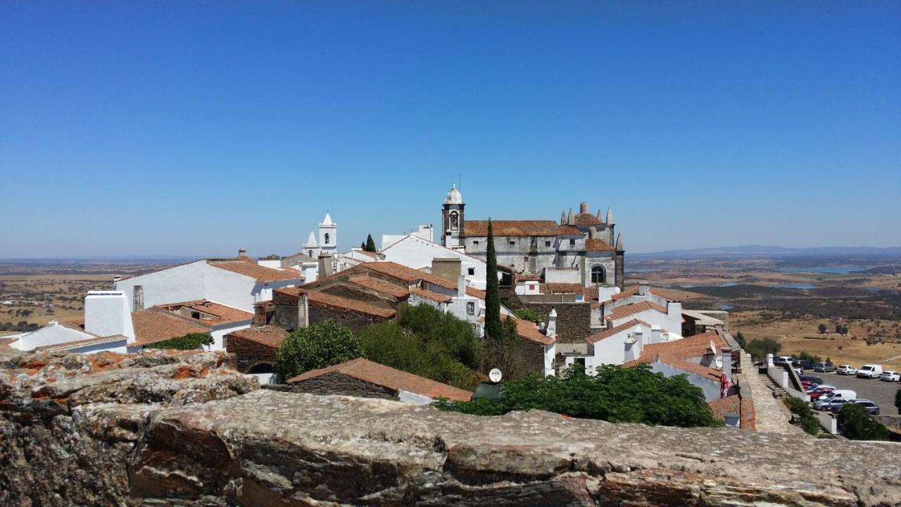 Casas Letizia E Sebastiao Monsaraz